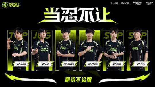 },{fpTime＂：1740447880,＂title＂：＂当健美人士走进篮球场，正常的防守形同虚设.